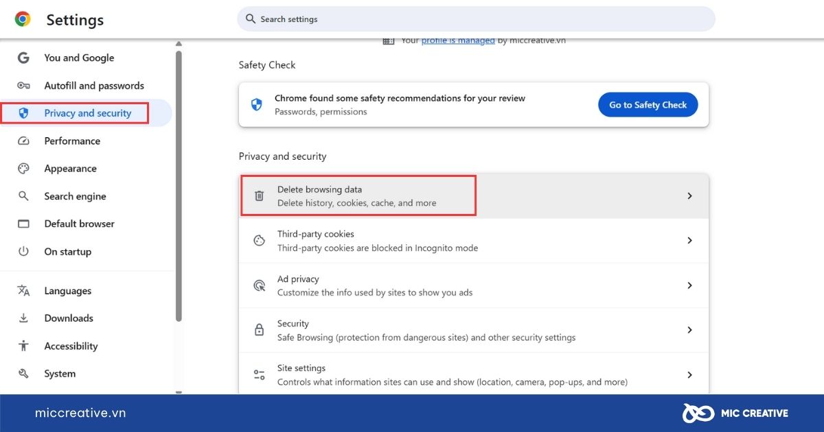 Truy cập Privacy and security và chọn Delete browsing data